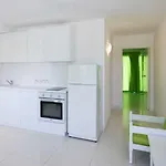 Aparthotel So 3*