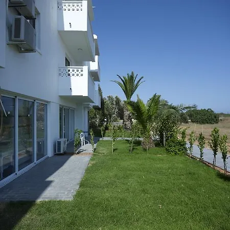 So Ξενοδοχείο με διαμερίσματα