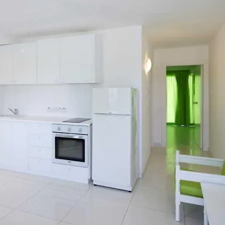 Ξενοδοχείο με διαμερίσματα So 3*